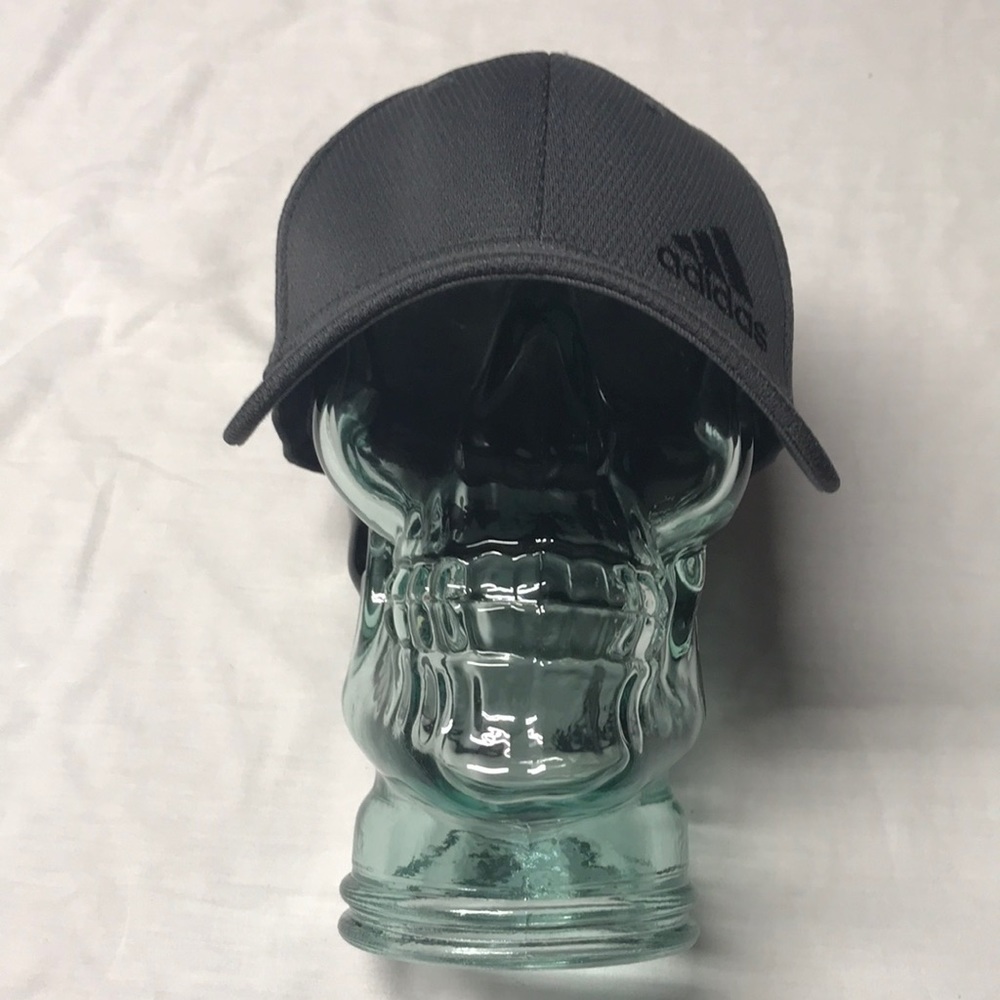 Adidas hat one size unisex